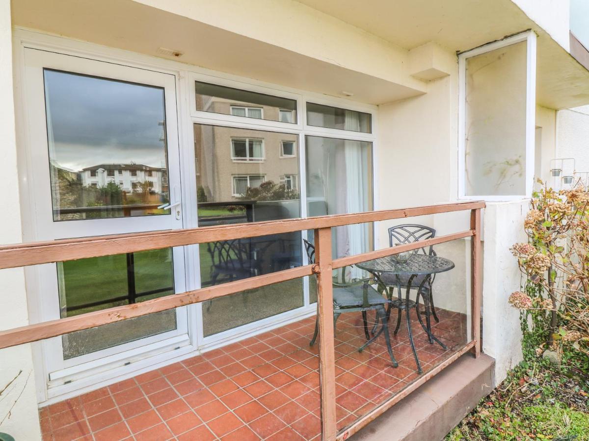 Cumbrae View Apartment Largs Exterior foto